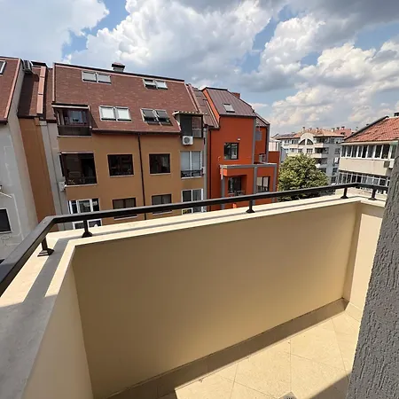 Comfort In - Modern, Bright By Flat Mаnаger *